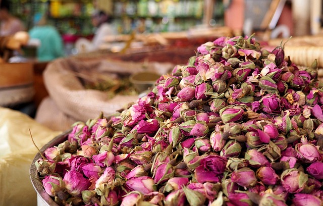 Tørrede blomster i aromaterapi: Brug dem til at reducere stress og angst